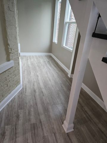 35 N Mayfield Avenue, Chicago, IL 60644
