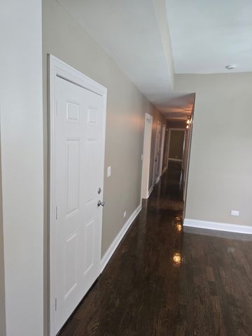 35 N Mayfield Avenue, Chicago, IL 60644