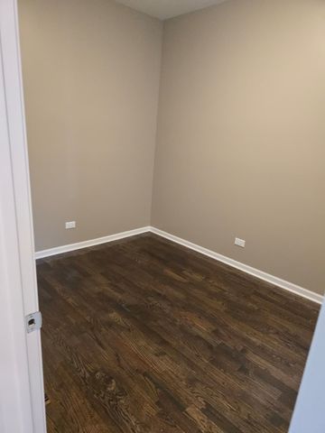 35 N Mayfield Avenue, Chicago, IL 60644