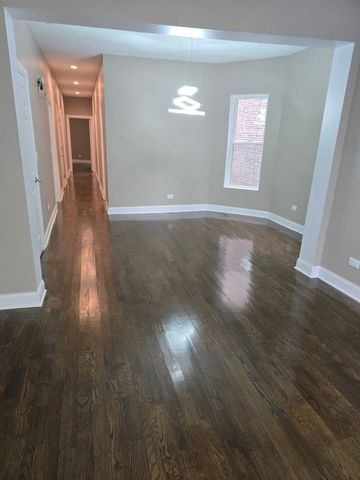 35 N Mayfield Avenue, Chicago, IL 60644