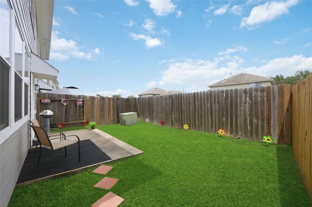 8813 Elm Drake Lane, Humble, TX 77338