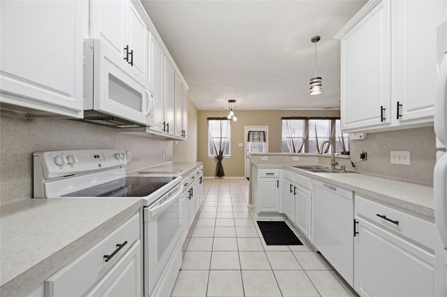 8813 Elm Drake Lane, Humble, TX 77338