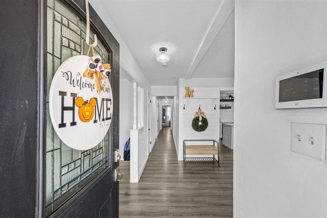 7130 NW Woodland Pl, Lawton, OK 73505