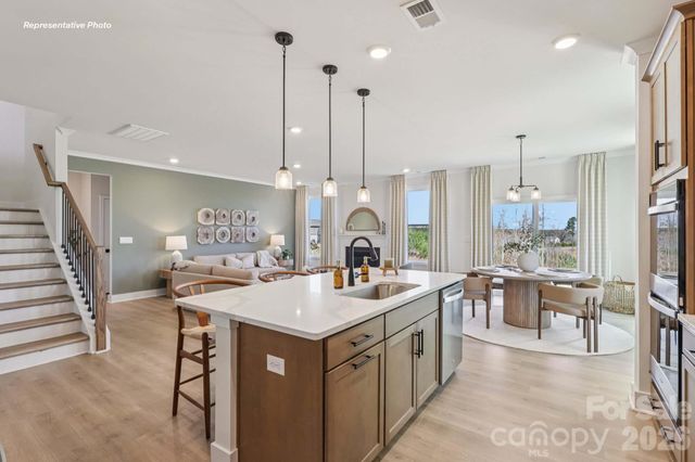 7501 Bainbridge Road, Sherrills Ford, NC 28673
