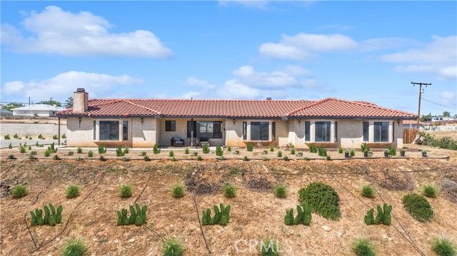 8058 Gaylop, Hesperia, CA 92345