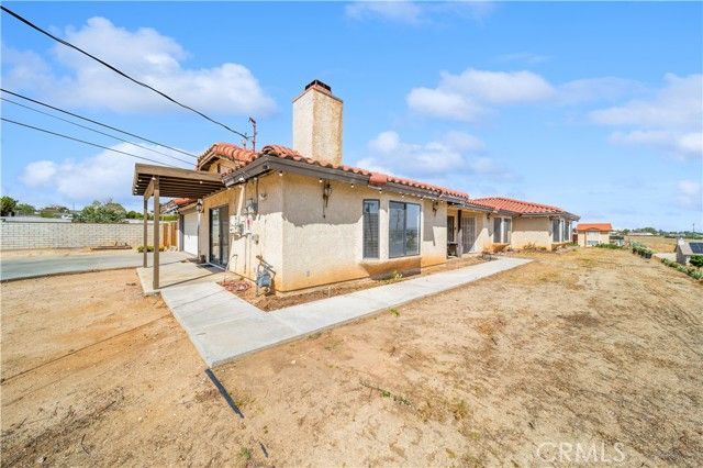 8058 Gaylop, Hesperia, CA 92345
