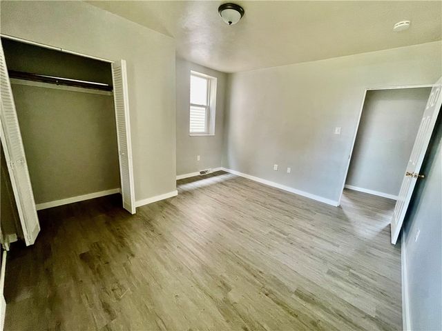 306 Campbell St, Mckees Rocks, PA 15136