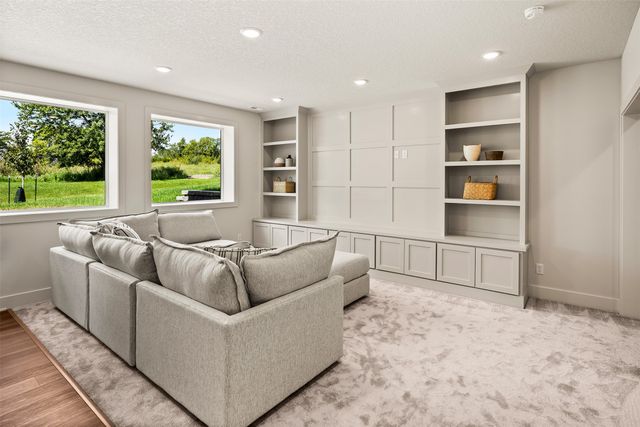 2642 SE Steele Drive, Waukee, IA 50263