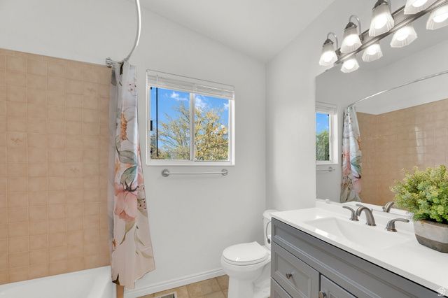 4652 W VISTA DR, Highland, UT 84003