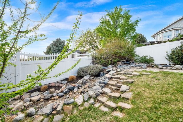 4652 W VISTA DR, Highland, UT 84003