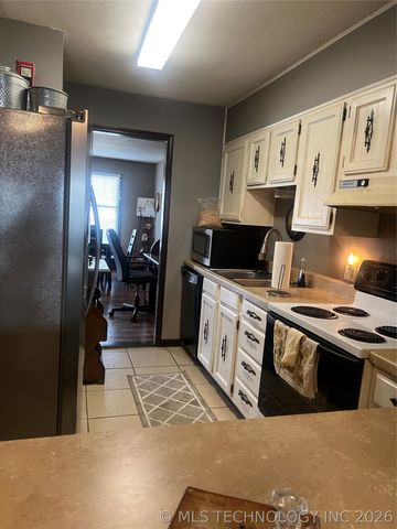 2715 Haskell Boulevard 2715, Muskogee, OK 74403