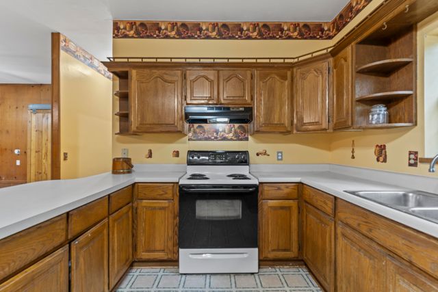 189 High Ridge Road, Marshfield, MO 65706
