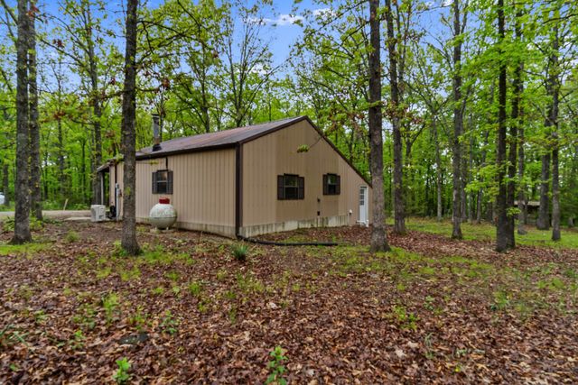 189 High Ridge Road, Marshfield, MO 65706