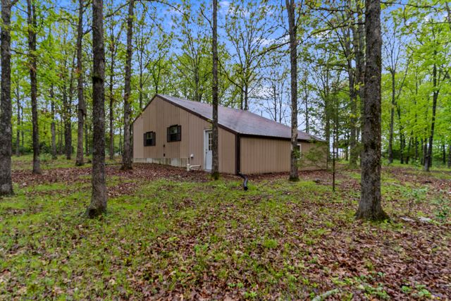 189 High Ridge Road, Marshfield, MO 65706