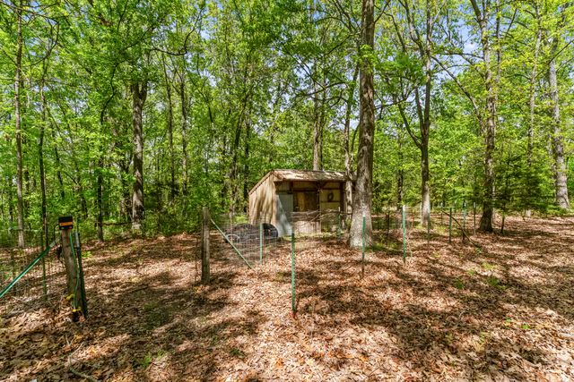 189 High Ridge Road, Marshfield, MO 65706