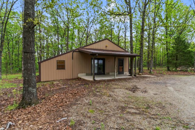 189 High Ridge Road, Marshfield, MO 65706