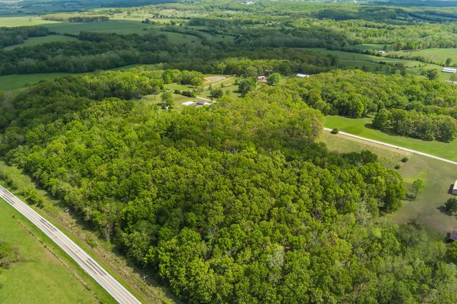 189 High Ridge Road, Marshfield, MO 65706