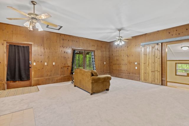 189 High Ridge Road, Marshfield, MO 65706