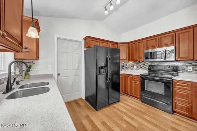 1049 Jt Westfield Drive, Leland, NC 28451