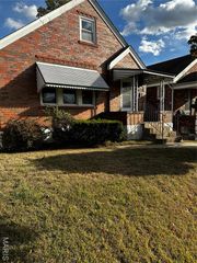 5974 Park Lane, St Louis, MO 63147