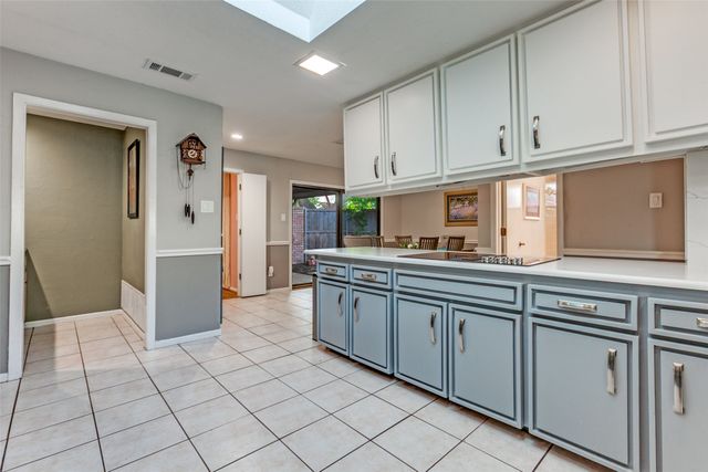 236 Valley Creek Place, Richardson, TX 75080