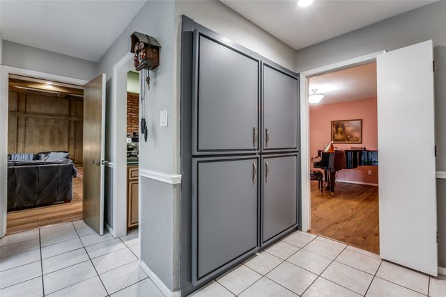 236 Valley Creek Place, Richardson, TX 75080