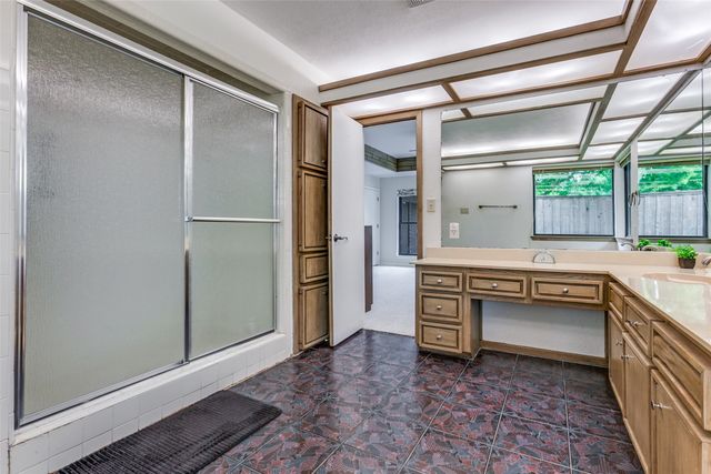 236 Valley Creek Place, Richardson, TX 75080