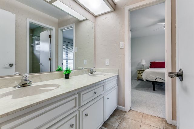 236 Valley Creek Place, Richardson, TX 75080