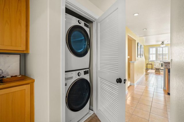 118 W Crystal Cove Terrace, San Francisco, CA 94134