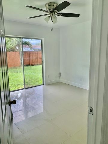 9798 SW 158th St, Miami, FL 33157