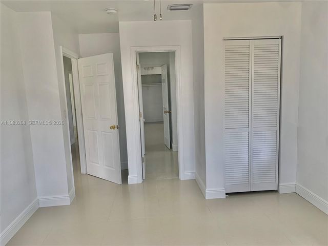 9798 SW 158th St, Miami, FL 33157