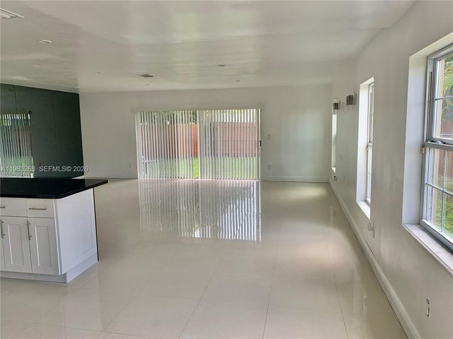 9798 SW 158th St, Miami, FL 33157