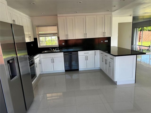 9798 SW 158th St, Miami, FL 33157