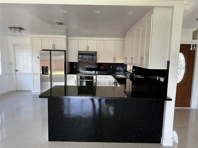 9798 SW 158th St, Miami, FL 33157