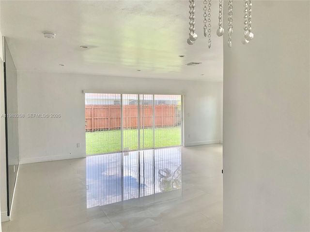 9798 SW 158th St, Miami, FL 33157