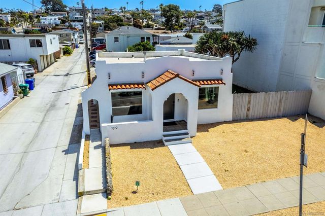 1817 19 Sunset Cliffs Blvd, San Diego, CA 92107