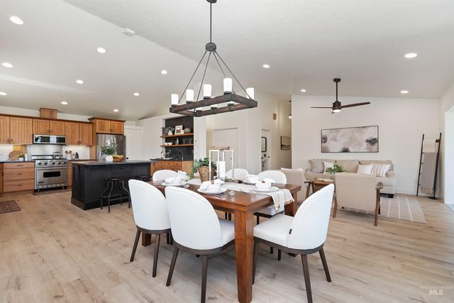 4255 Valley View Rd, Emmett, ID 83617