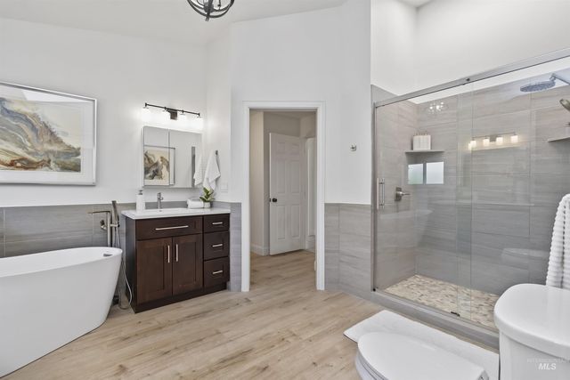4255 Valley View Rd, Emmett, ID 83617