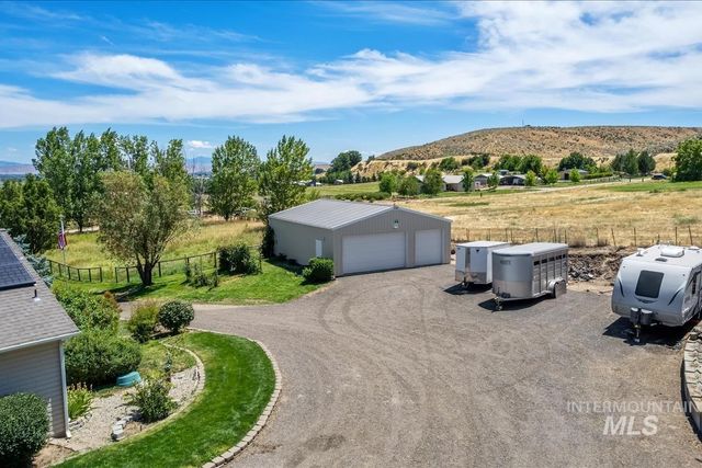 4255 Valley View Rd, Emmett, ID 83617