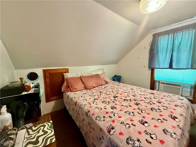 118 Wall, Weirton, WV 26062