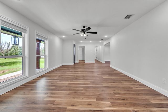 313 County Road 805a, Cleburne, TX 76031