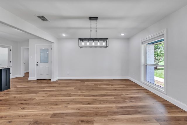 313 County Road 805a, Cleburne, TX 76031