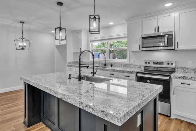 313 County Road 805a, Cleburne, TX 76031