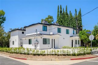 1049 Yarmouth Avenue, Granada Hills, CA 91344