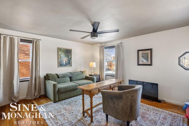 1971 Littlestone Road, Grosse Pointe Woods, MI 48236