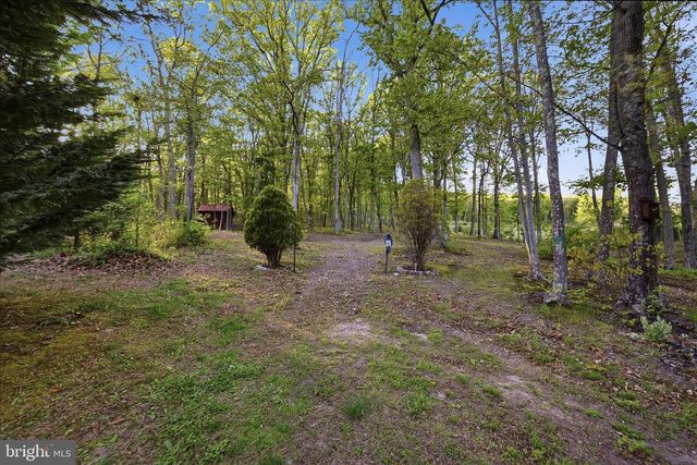 330 SIDELING MOUNTAIN DR, Slanesville, WV 25444