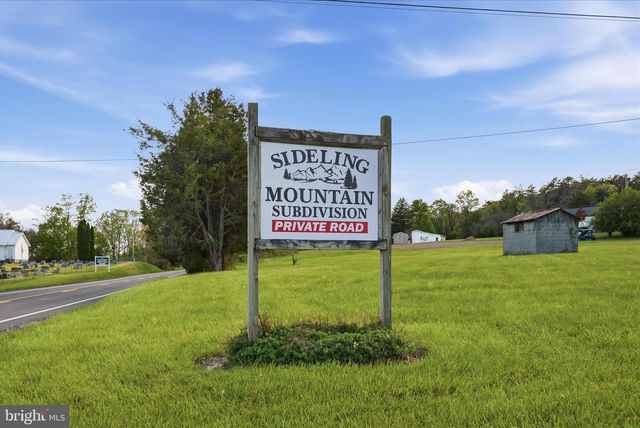 330 SIDELING MOUNTAIN DR, Slanesville, WV 25444