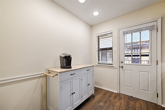 10757 Villager Road D, Dallas, TX 75230