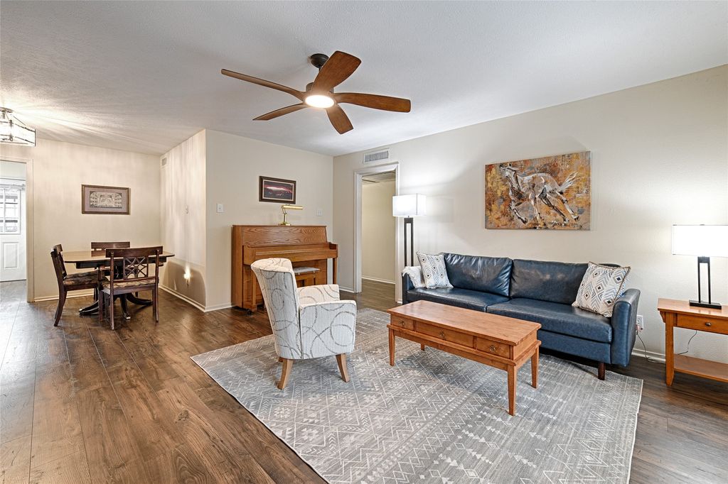 10757 Villager Road D, Dallas, TX 75230