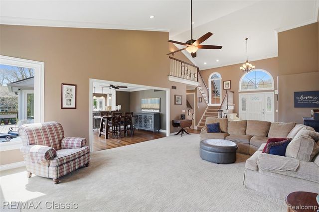 1726 Pondview Lane, Commerce Twp, MI 48382